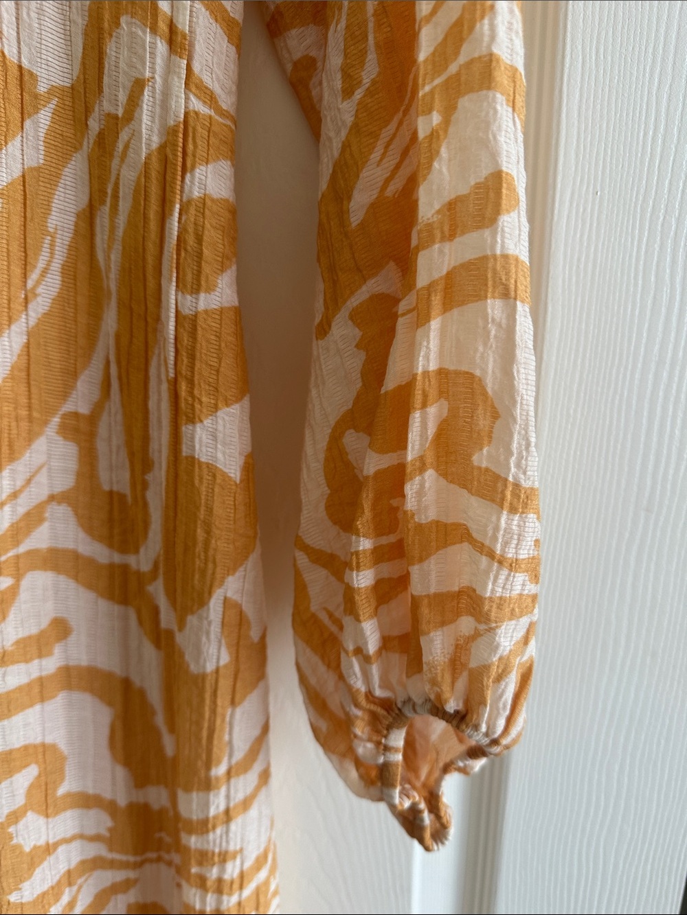 H&M White and Mustard Yellow AnimalPrint Maxi Dress Crinkled Fabric - Picture 5 of 10